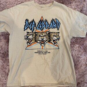 Tan Graphic Def Leppard T-Shirt